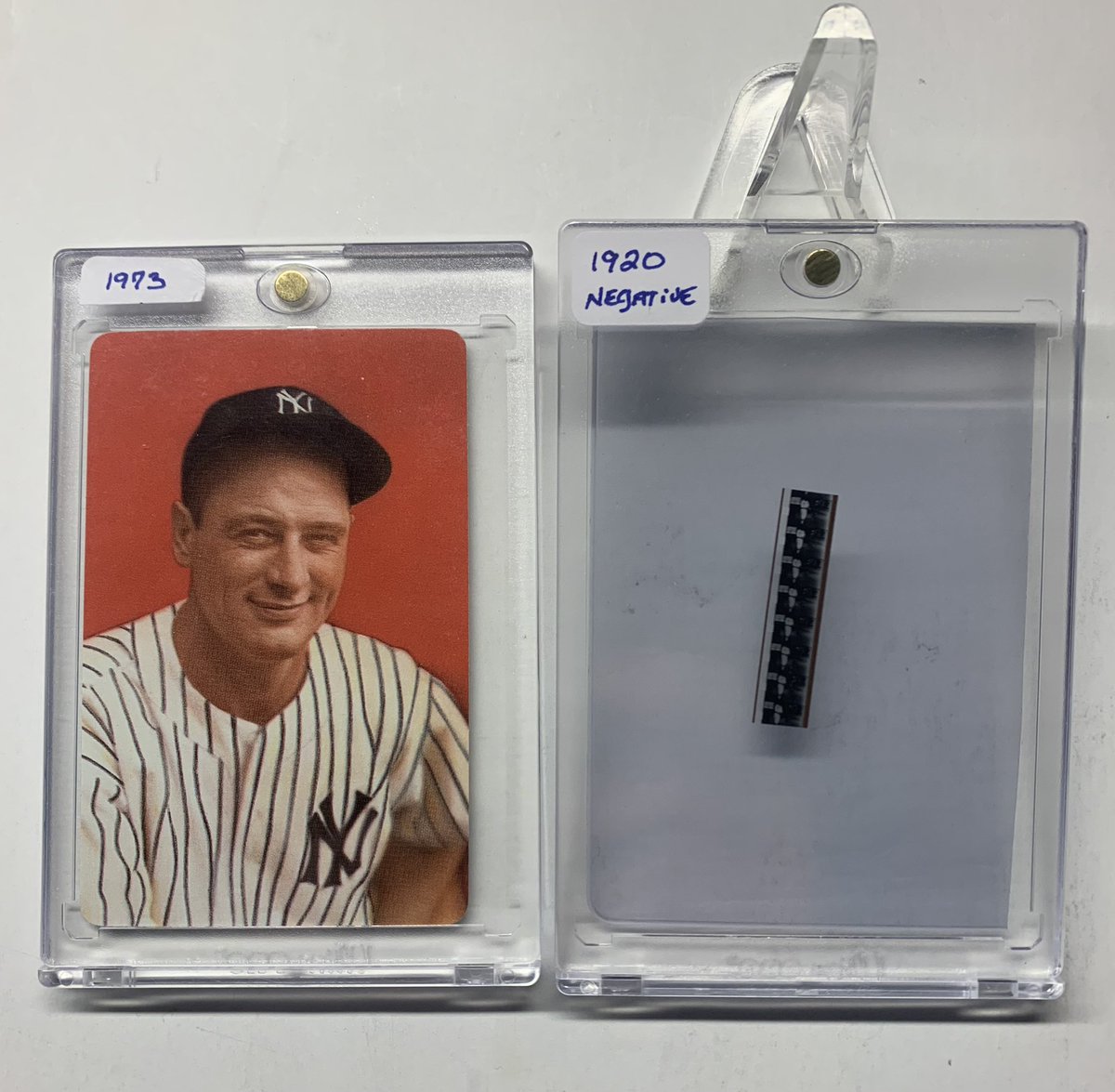 RockysCardb0ard's tweet photo. 🚨🚨GIVEAWAY TIME!!🚨🚨 🚨Babe Ruth 1920 Negative &amp; Lou Gehrig 1973 playing card. Once I reach 900 followers I will pick a random winner. all you have to do is FOLLOW, RETWEET, &amp; TAG A FRIEND https://t.co/O6OBd7s0nf