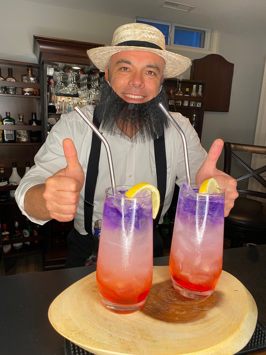 JeffMil74171704's tweet photo. Amish Bartender Extraordinaire, Orson Buggy Presents "The Sunset Lemonade" Cocktail at Miller's Amish Pub.

Full recipe for this amazing #Gin #Cocktail right here:
 https://t.co/zeMswVKQGx

#summertime #bartender #cheers #drinks https://t.co/mn5MqohuQa