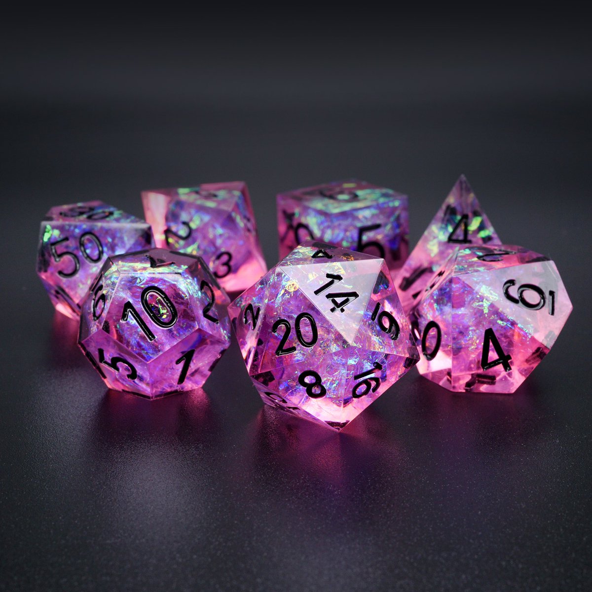 runefoundry's tweet photo. "This material was sold to me by a traveling trader. When I asked her where she acquired such a beauty, she nervously whispered such that I could barely hear her, 'Coralscape'. Never heard of it," admits Grimmoth.

#dnd #dice https://t.co/TOnVWCZGNf