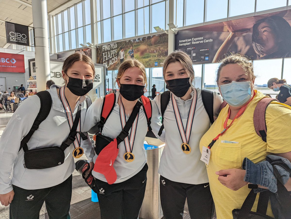 Tara Ferguson (@taraferguson79) on Twitter photo Had the honour of congratulating and getting a picture of these young Gold Medal Canadians! #hockeycanada #futureislookinggolden <a href="/HockeyCanada/">Hockey Canada</a> Had the honour of congratulating and getting a picture of these young Gold Medal Canadians! #hockeycanada #futureislookinggolden <a href="/HockeyCanada/">Hockey Canada</a>