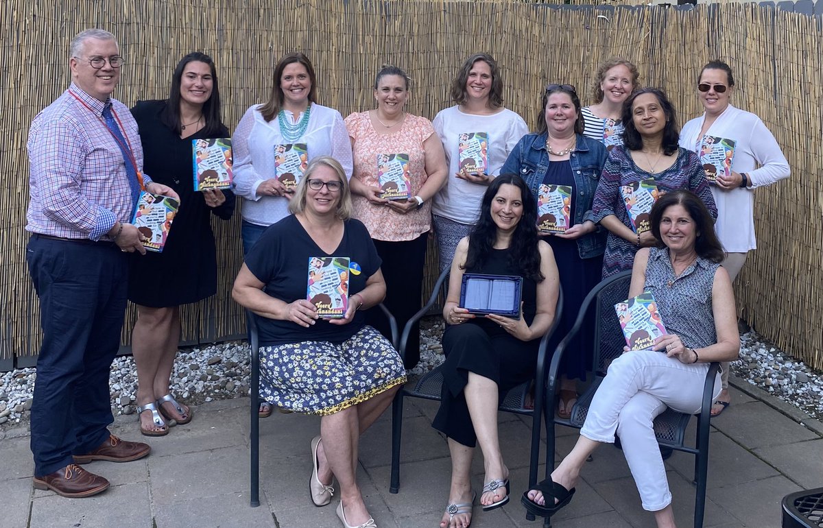 Elizabeth Blye tweet media