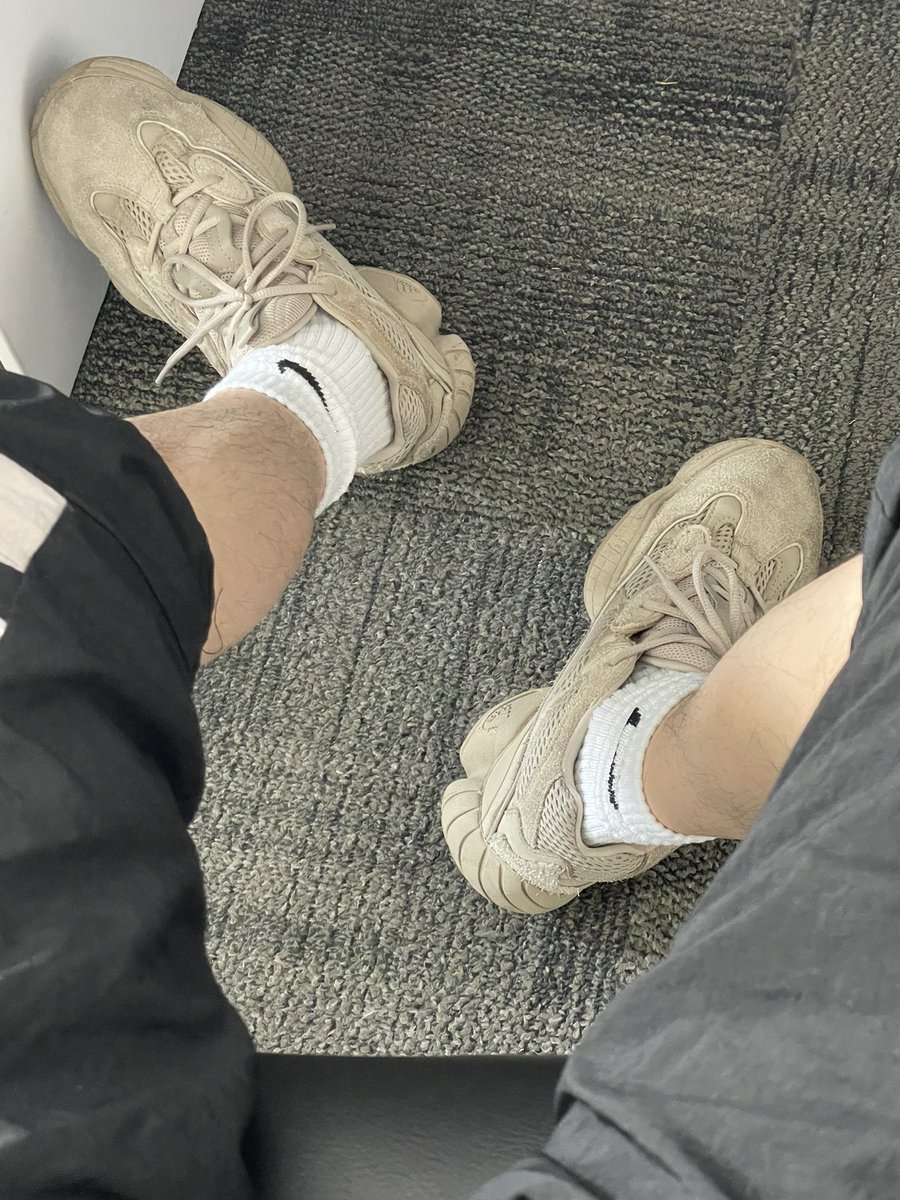 Bryan95320742's tweet photo. 上班了就消停了 https://t.co/BmvxYp65Rb