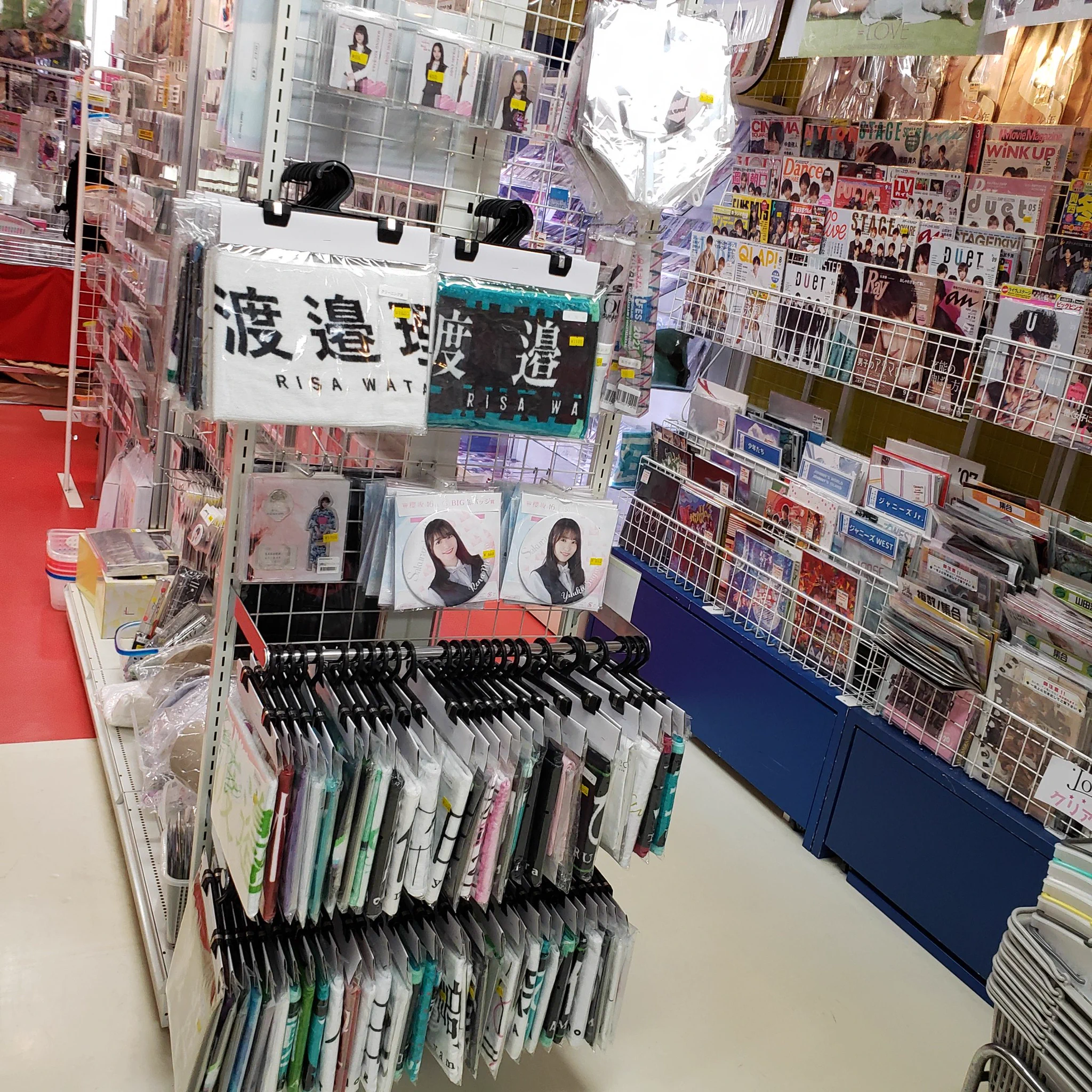 坂道シリーズ グッズ 大量 セット売り TRIO DX（AKIBAカルチャーズZONE 6階店） on X: 