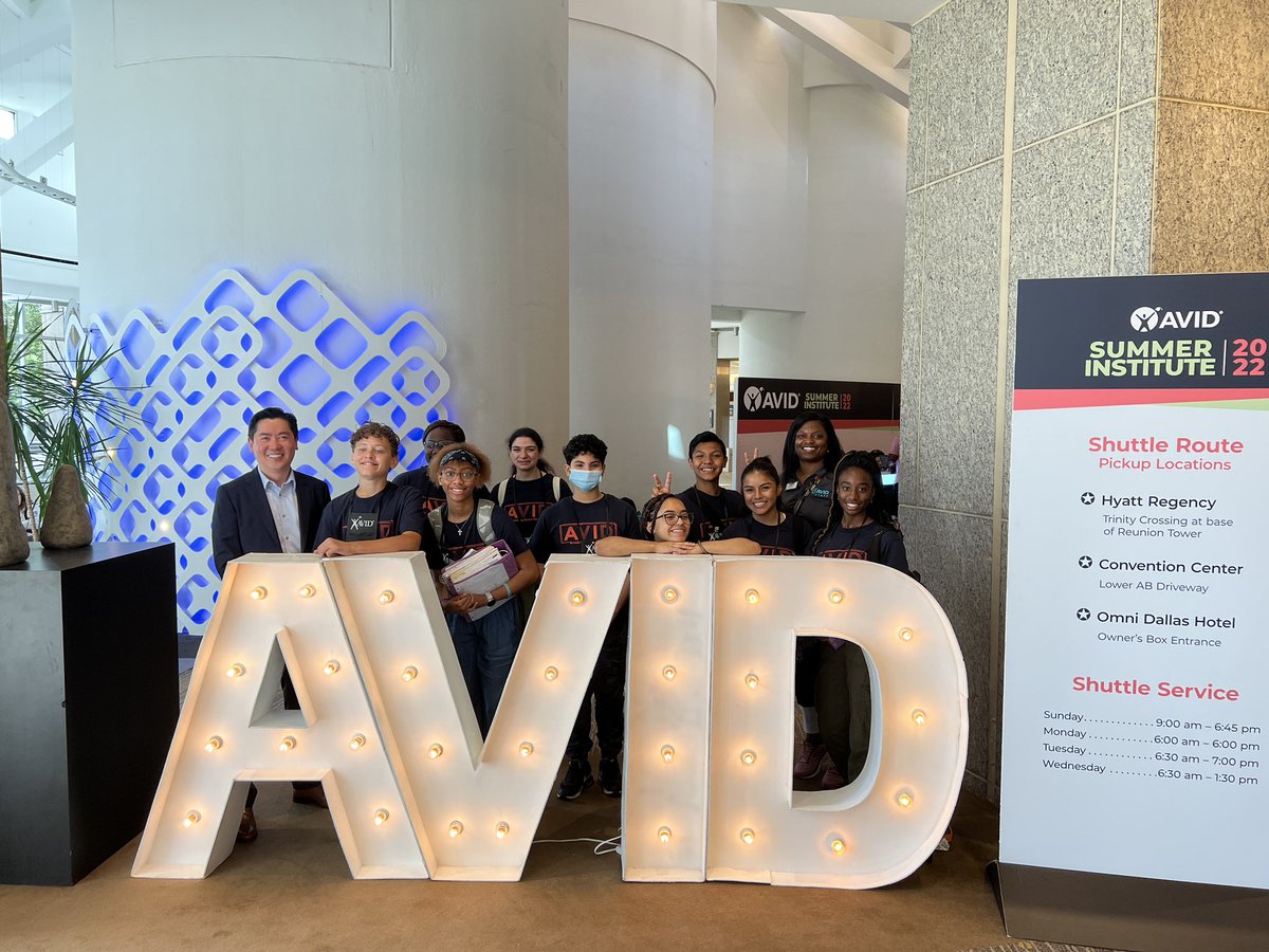 LynnKepp's tweet photo. Dallas Summer Institute Day 2 is a wrap. Fun student leaders and student and educator speakers. @AVID4College @ThuanDinhNguyen https://t.co/M2Uio1T86o