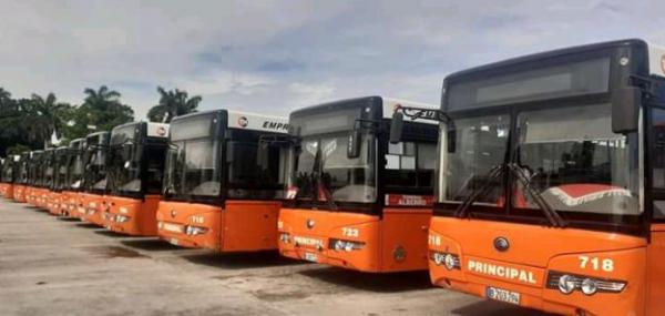 Colaboración entre <a href="/MitransCuba/">Ministerio del Transporte de Cuba</a> - <a href="/AlmaCujae/">Alma Cujae</a> mejorando la llegada a la #cujae tras la  inclusión de nuevas rutas que conectan nuestra comunidad #cujaeña. Luego de esta 1ra semana las rutas ajustan recorridos. 
❕No te nos quedes fuera de la parada🚍😉 ❕

cujae.edu.cu/component/cont…