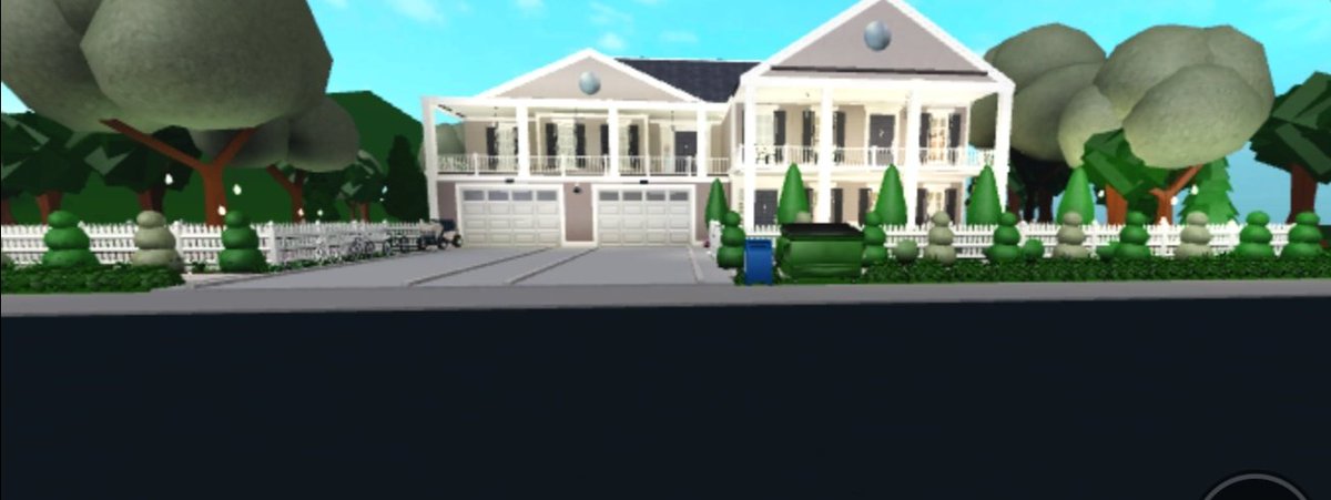 @RufflesMcFlurry | @BloxburgBuilder tweet media
