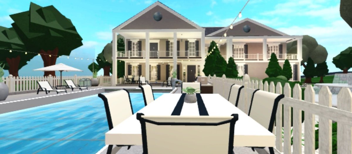 @RufflesMcFlurry | @BloxburgBuilder tweet media