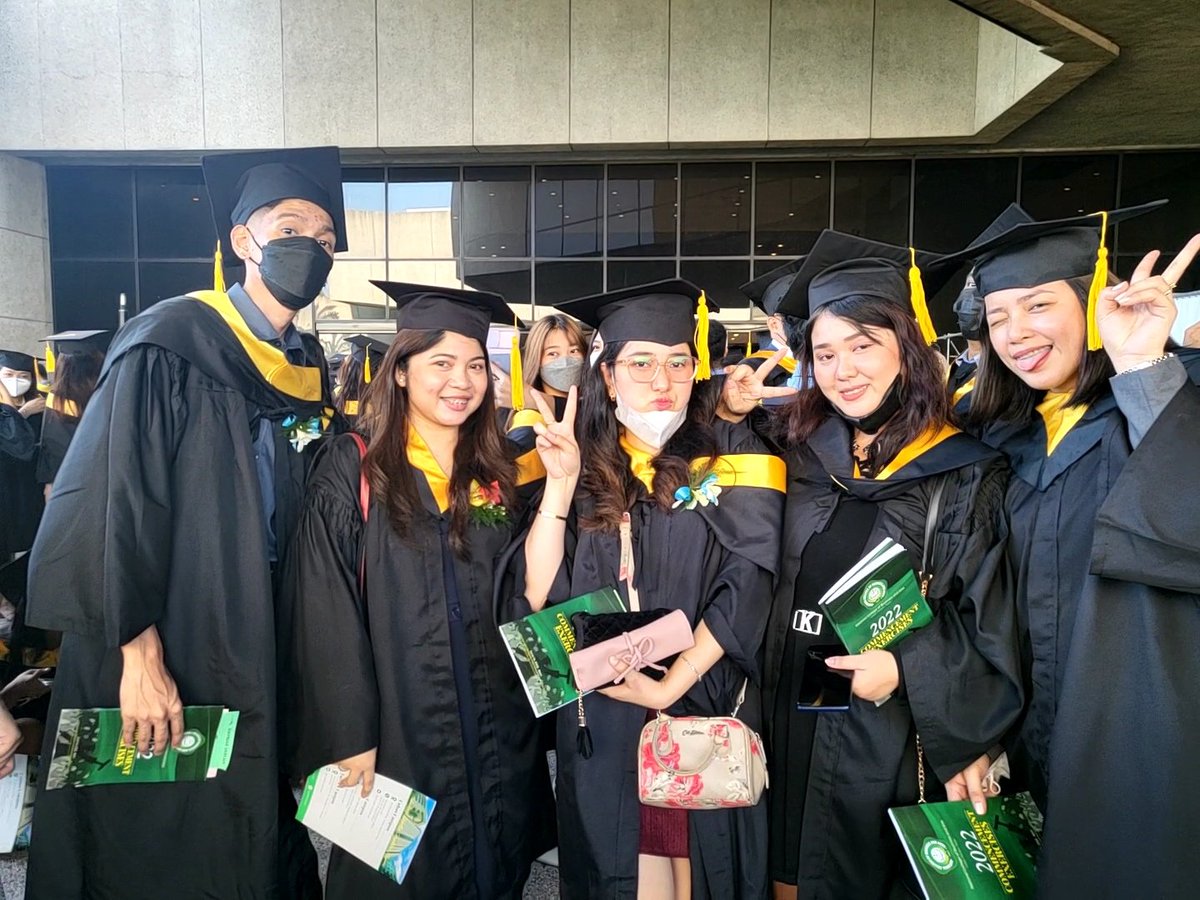 grcsgrc's tweet photo. Batch2020 👩‍🎓 https://t.co/HT5ZNKqI60