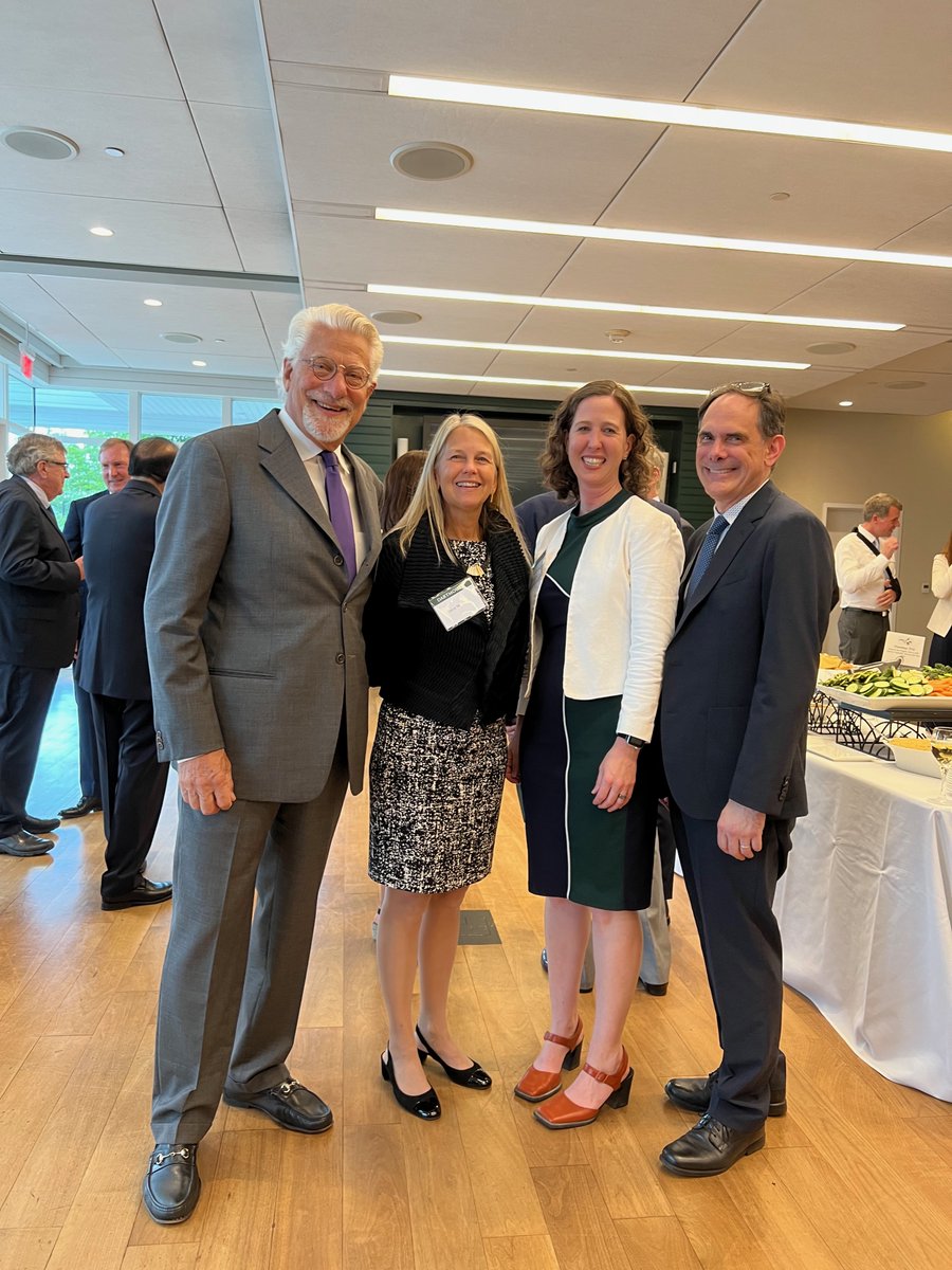 DavaExplorer's tweet image. greatly humbled and honored #Engineering4All Thrilled to join so many #Heroes #Sheroes @DangeRussWilson #Shobana and Shyam Bhartia, #KULGAUTAM, #ClaudiaGoldin, @EdHaldeman, and #FionaHarrison