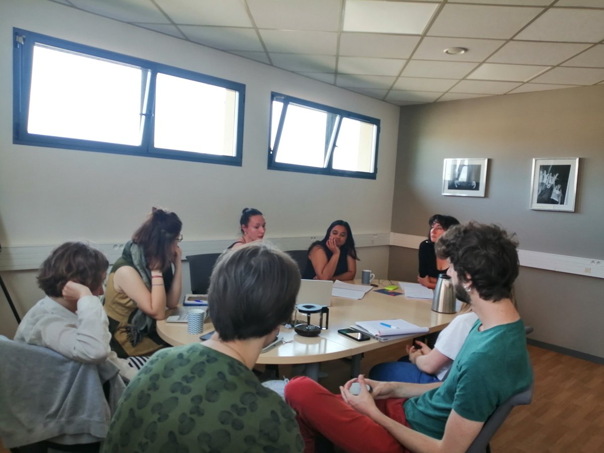 L'Art de Muser (@lartdemuser) on Twitter photo Aujourd'hui les M2 présentent leurs MemWork en cours de conception au service <a href="/CultureArtois/">Culture Univ Artois</a> ! Aujourd'hui les M2 présentent leurs MemWork en cours de conception au service <a href="/CultureArtois/">Culture Univ Artois</a> !