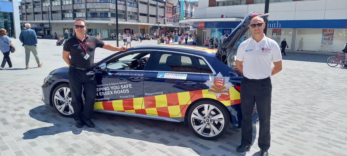 Safer Roads Southend (@saferroads_sbc) on Twitter photo #VisionZero road safety day in Southend. <a href="/ECFRS_RoadWater/">Essex Fire Road & Water Safety</a> in the High Street promoting safer road use to the community. <a href="/SaferEssexRoads/">SaferEssexRoads</a> @EPSouthend <a href="/SouthendCityC/">Southend-on-Sea City Council</a> <a href="/Southend_CSP/">Safer Southend</a> #VisionZero road safety day in Southend. <a href="/ECFRS_RoadWater/">Essex Fire Road & Water Safety</a> in the High Street promoting safer road use to the community. <a href="/SaferEssexRoads/">SaferEssexRoads</a> @EPSouthend <a href="/SouthendCityC/">Southend-on-Sea City Council</a> <a href="/Southend_CSP/">Safer Southend</a>