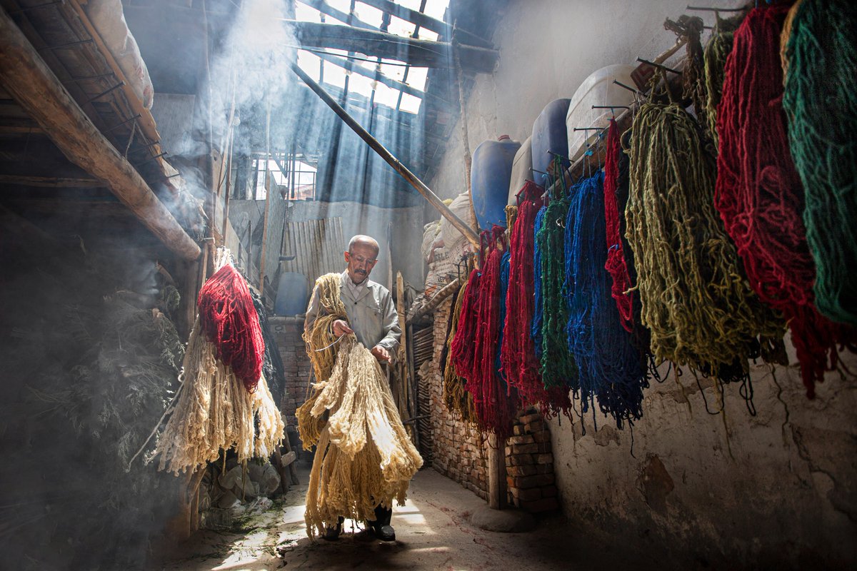 🚨EDITION ALERT🚨

Hi #NFTfam 💫

My editions "Master Of Yarn Dyeing"

✅ Edition: 10/10
✅ Price: 0.03

Rt/Qt 🙏💕

opensea.io/assets/ethereu…

<a href="/opensea/">OpenSea</a> #NFTCommunity #NFTartists #nftcollector