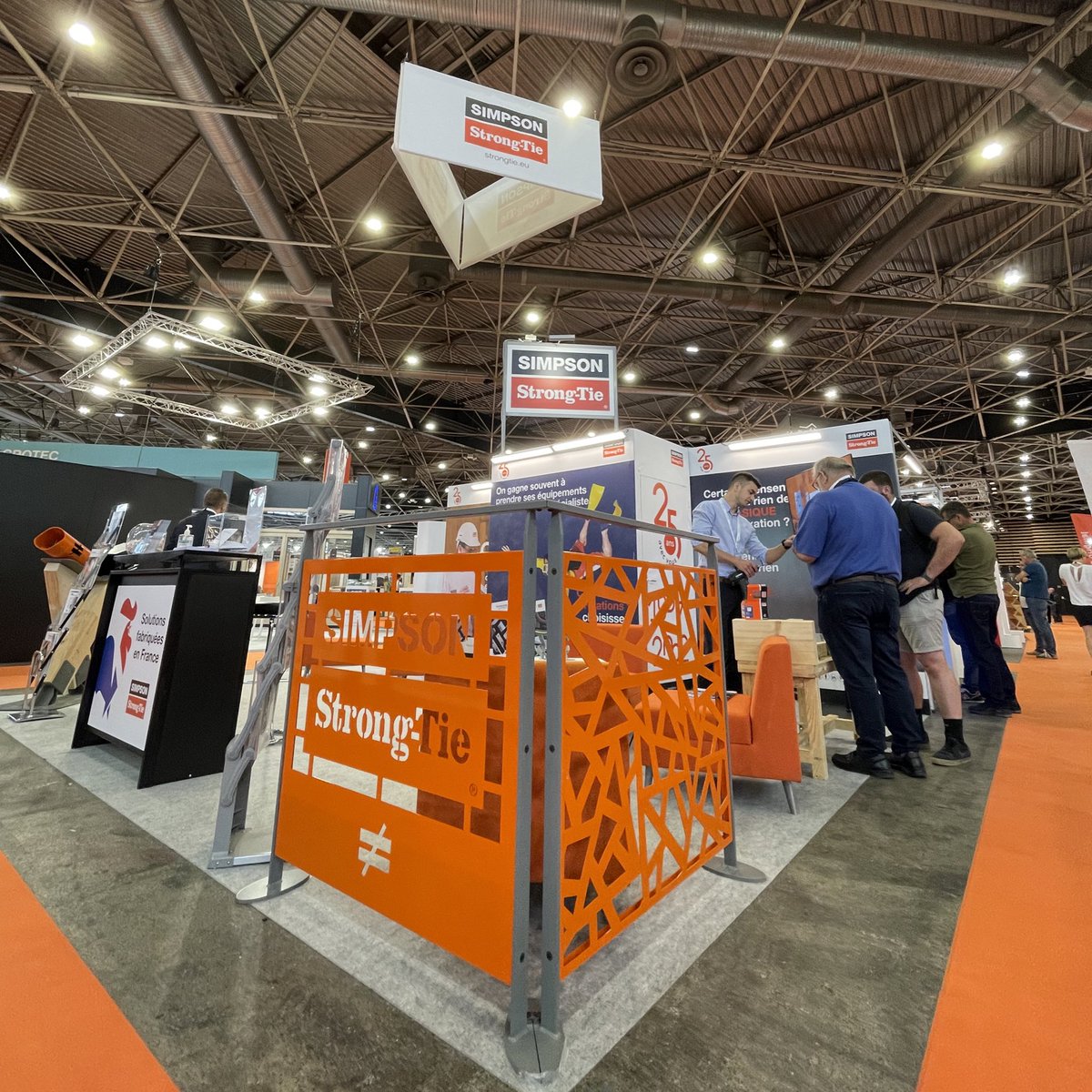 StrongtieFR's tweet photo. De retour sur @Eurobois2022 jusqu’à vendredi ! RDV sur le stand 6E82 pour découvrir nos #innovations ! https://t.co/FhoZ1zWtZ8