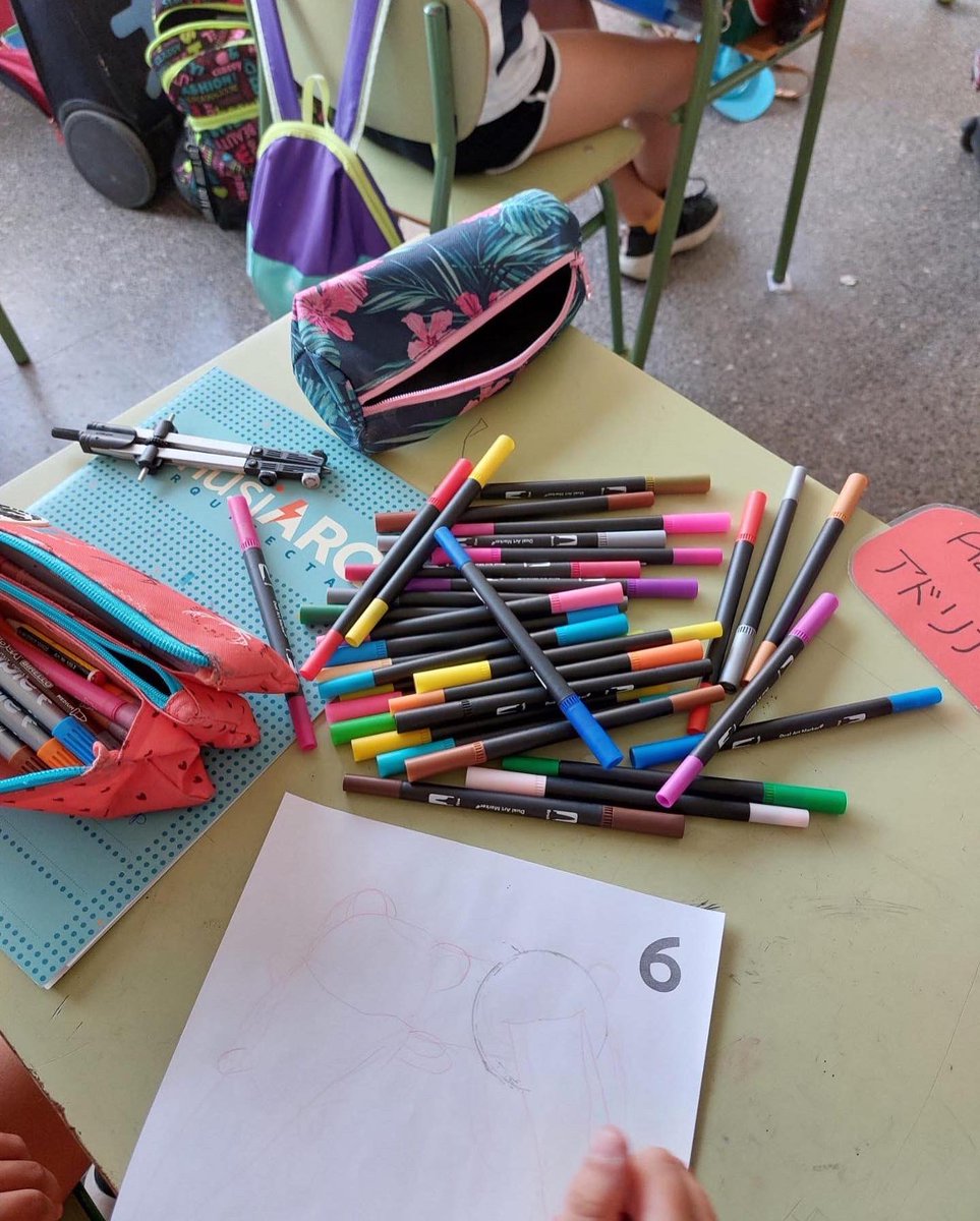 Seguimos con las actividades de musiARQ2122.
Música y arquitectura en Primaria. Aprendemos el concepto de escala y diseñamos con nuestro propio estilo. <a href="/musiarq/">musiARQ. Creando arquitectura con la música</a> <a href="/PC_UVa/">Parque Científico UVa</a> @ParqueCientificoUva 
#PCUVa #musiARQ2122 #musiARQactividad6 #musiARQescala