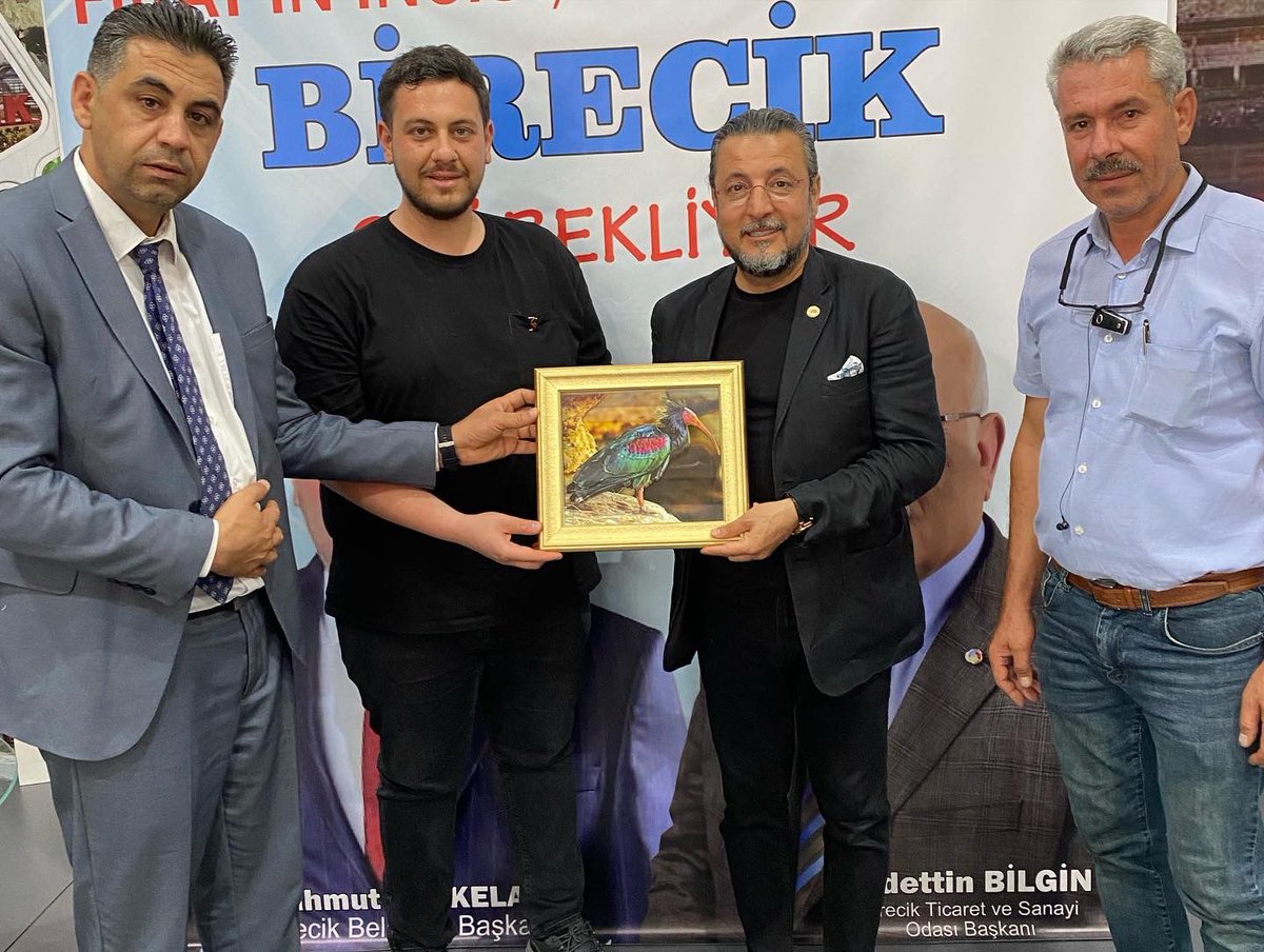 Birecik TSO ,İstanbul Yeni Kapı Fuar Merkezinde Düzenlenen Şanlıurfa Tanıtım Günlerinde Stant Açtı. Yönetim Kurulu Başkanımız Sadettin Bilgin Ve Birecik Belediye Başkanı Mahmut Mirkelam’ın Destekleri İle İlçemizin Tanıtımı Yapıldı.
bireciktso.org.tr/en/birecik-tso…