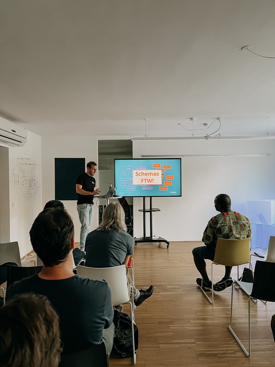 SQUERdev's tweet photo. Thanks to everybody joining yesterday's Apache Kafka® Meetup by Confluent at our office where Jan Svoboda and @duffleit shared their knowledge on stream processing with Apache Kafka® using ksqlDB and potential real-world pitfalls 💡 https://t.co/u5FFvCy96j