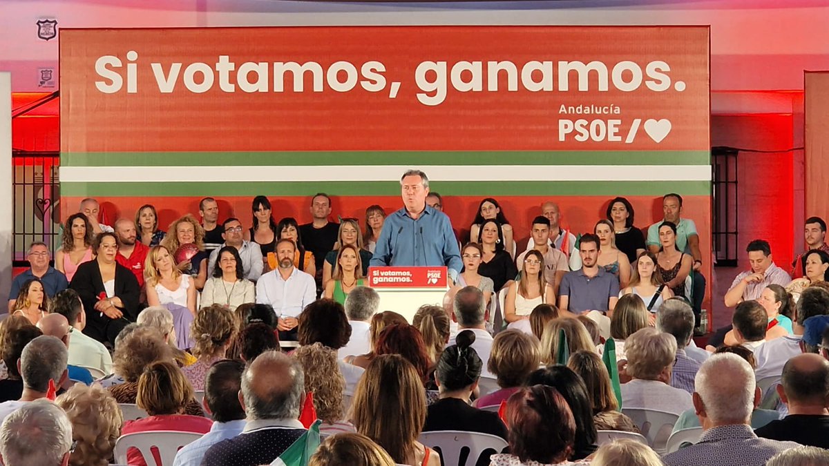 PSOE_Maracena's tweet photo. 🌹 Chute de energía ayer en Armilla con nuestro candidato @_JuanEspadas. Quedan tan sólo 4 días para cambiar el rumbo de Andalucía, una Andalucía de progreso y de igualdad de oportunidades.

#SiVotamosGanamos
#VotaPSOE https://t.co/vbTDZQaoMq