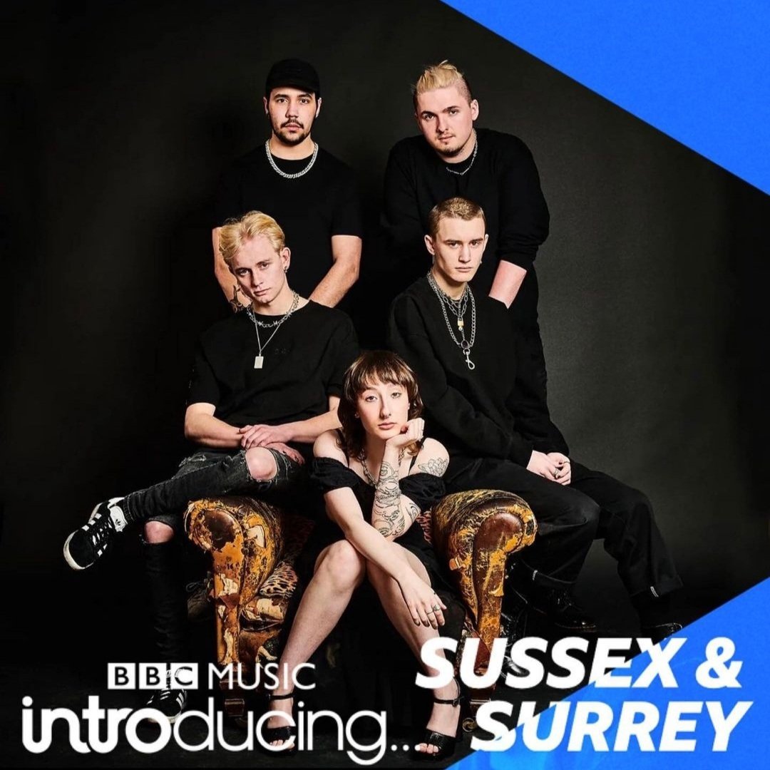 March! (@uk_march) on Twitter photo Tune in Thursday eve 8-10pm <a href="/bbcintroducing/">BBC Music Introducing</a> to listen to our latest EP track βMechanical Heartβ π€π»π€
Tune in via the BBC Sounds App ππ»
Text inΒ during the show (you need to start texts with the word βradioβ) on 81333 (normal rates apply) with your name for a shout out ππ₯ Tune in Thursday eve 8-10pm <a href="/bbcintroducing/">BBC Music Introducing</a> to listen to our latest EP track βMechanical Heartβ π€π»π€
Tune in via the BBC Sounds App ππ»
Text inΒ during the show (you need to start texts with the word βradioβ) on 81333 (normal rates apply) with your name for a shout out ππ₯
