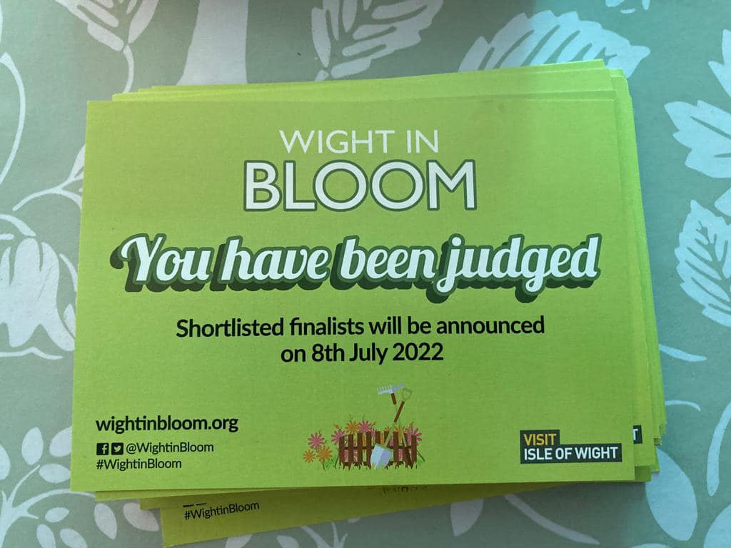 Let the judging commence! 
Today the judging starts and we have lots of gardens to look at! We can’t wait to see them all. You will receive a card like this once we have visited you. 
Good luck 🤞🏼 
🌿🌺🌱🌼☘️🌸🍃🌻🌿