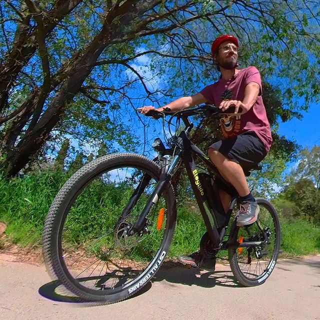 Bottom-up🚲, side🚴‍♂, front🚵‍♂
<a href="/furgoenruta/">Furgo en ruta</a> takes us to see the Eleglide M1 Plus from different angles. ✨✨
🤩Which one do you like best? 🥇Tell us in the comments!
More Details🔗 bit.ly/3xpIf4f