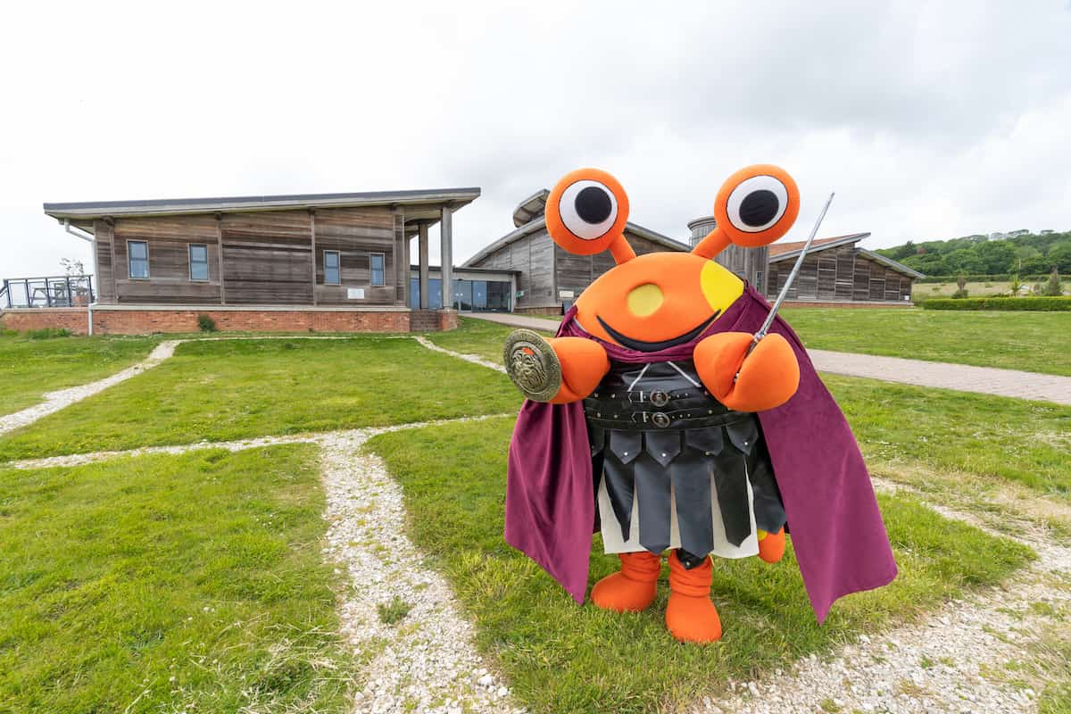 Isle of Wight Day festivities at @bradingvilla, where Island residents can discover its heritage and enjoy a family fun day all for just £1 entry.

September 17th 10am - 4pm

<a href="/CommAcIOW/">Community Action IW</a>

#IsleofWightDay #BradingRomanVilla #CommunityEvent #CommunityFamilyFunDay