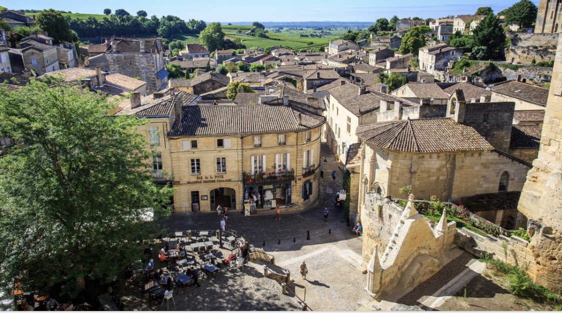 CarolynPR's tweet photo. SO so so looking forward to our little French adventure next week - vineyards, walks, villages, history, culture, fun and laughter, restaurants, beautiful views oh and wine! #stemillion #bergerac ๐ซ๐ท https://t.co/HitzJ0Db5H