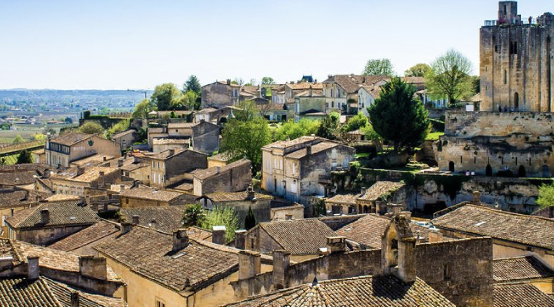 CarolynPR's tweet photo. SO so so looking forward to our little French adventure next week - vineyards, walks, villages, history, culture, fun and laughter, restaurants, beautiful views oh and wine! #stemillion #bergerac ๐ซ๐ท https://t.co/HitzJ0Db5H