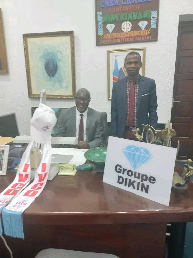 KiwokoTresor's tweet photo. En tant qu'entrepreneur, je soutiens l'initiative de l'#IVCD entreprise par les dignes fils du pays @DidaceKinwani, Claude Maluma et tant d'autres pour la création d'une banque d'investissement cela permettra aux investisseurs de mettre en commun des fonds à investir dans des Sté https://t.co/e1h4daQw90