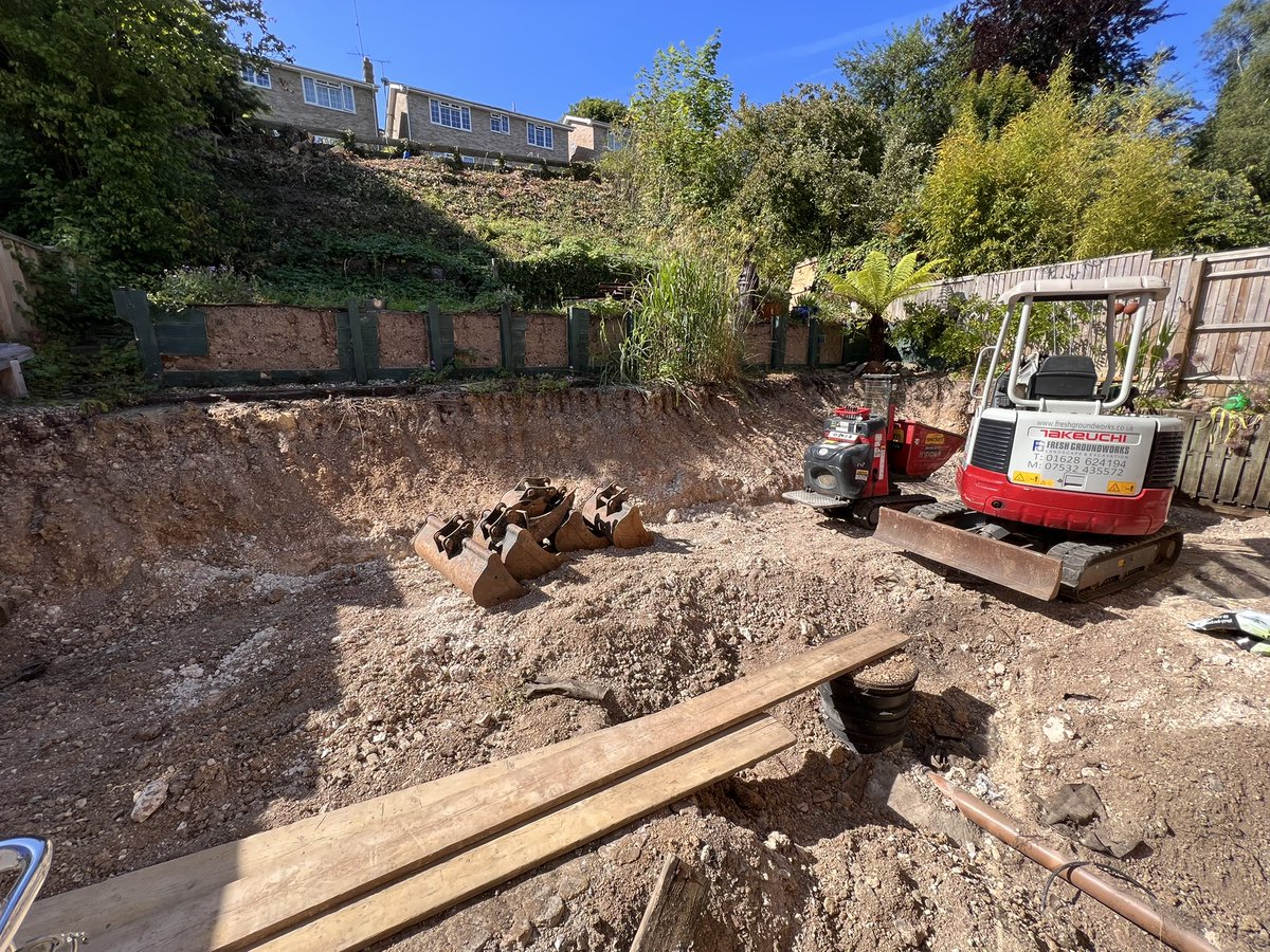 HBollards's tweet photo. Day one of the #bigdig plus it’s going to be very hot! https://t.co/Np67bsDfo0