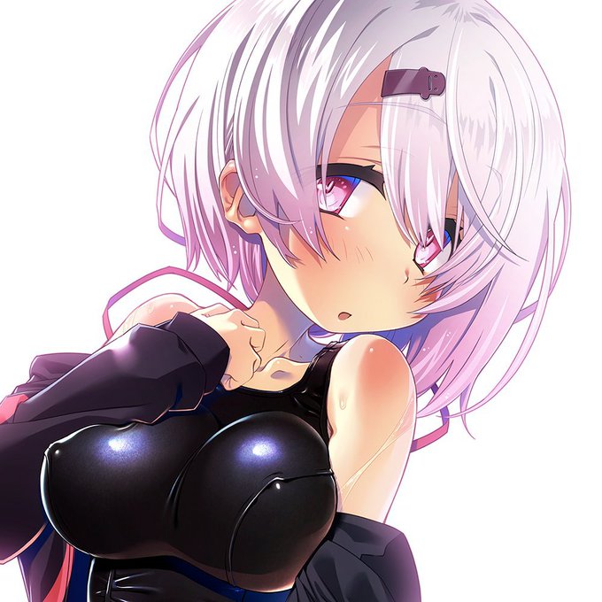 スク水椎名唯華 