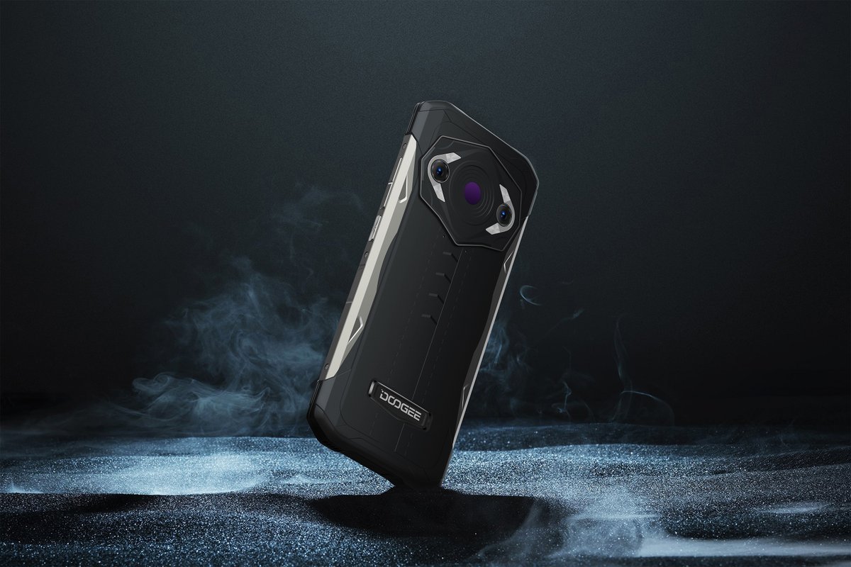 DOOGEE_official's tweet photo. Step up your thermal imaging game with the Doogee S98 Pro InfiRay thermal camera. #DoogeeS98Pro 🔥
📱Learn more: https://t.co/LKw82DMKYC 
🛒Buy Now: https://t.co/1ivoGvtaU6 https://t.co/zipO7AYsw7