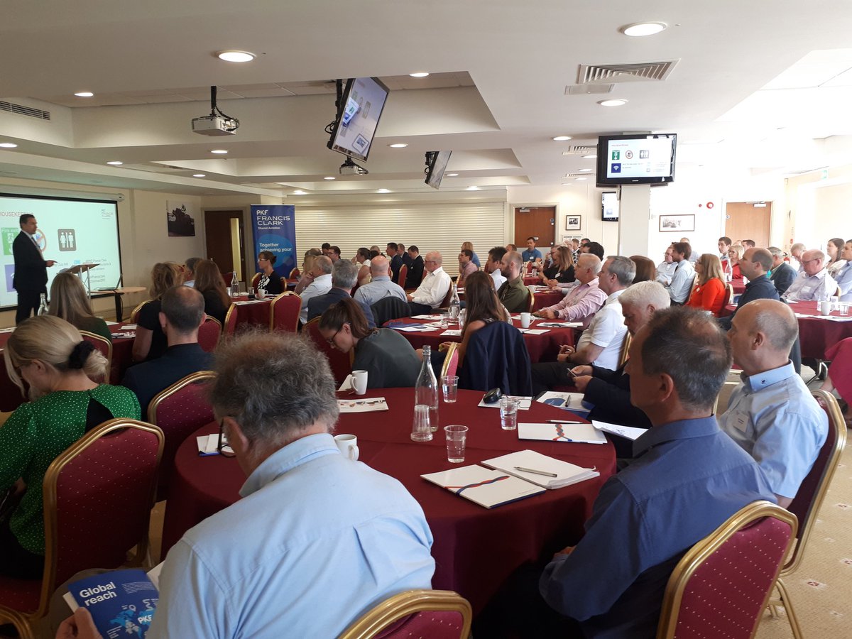 We're back! @pkfFrancisClark Exeter Finance Director Seminar from a very sunny <a href="/ExeterRaces/">Exeter Racecourse</a> - so great to see you all here #finance #advice #FDSeminar2022