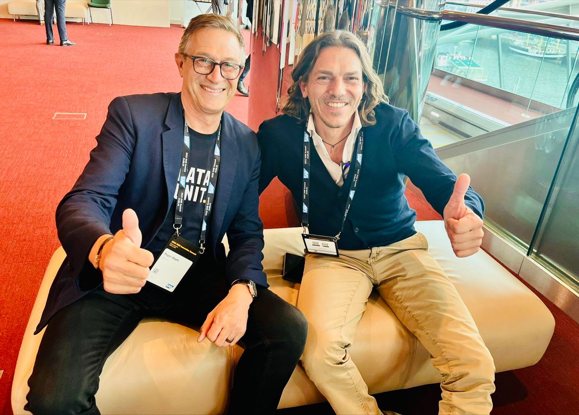 DATAUNITAG's tweet photo. Say hello to team @DATAUNITAG 's colleague from team People Plus SAGL, Alberto Cespa! 👋
https://t.co/RAwYEdUeNW
#dataunitag #teamdataunit #wedoerp #sapsmbsummit #smbinnovationsummit #clouderp https://t.co/FYHoZ8gMNP