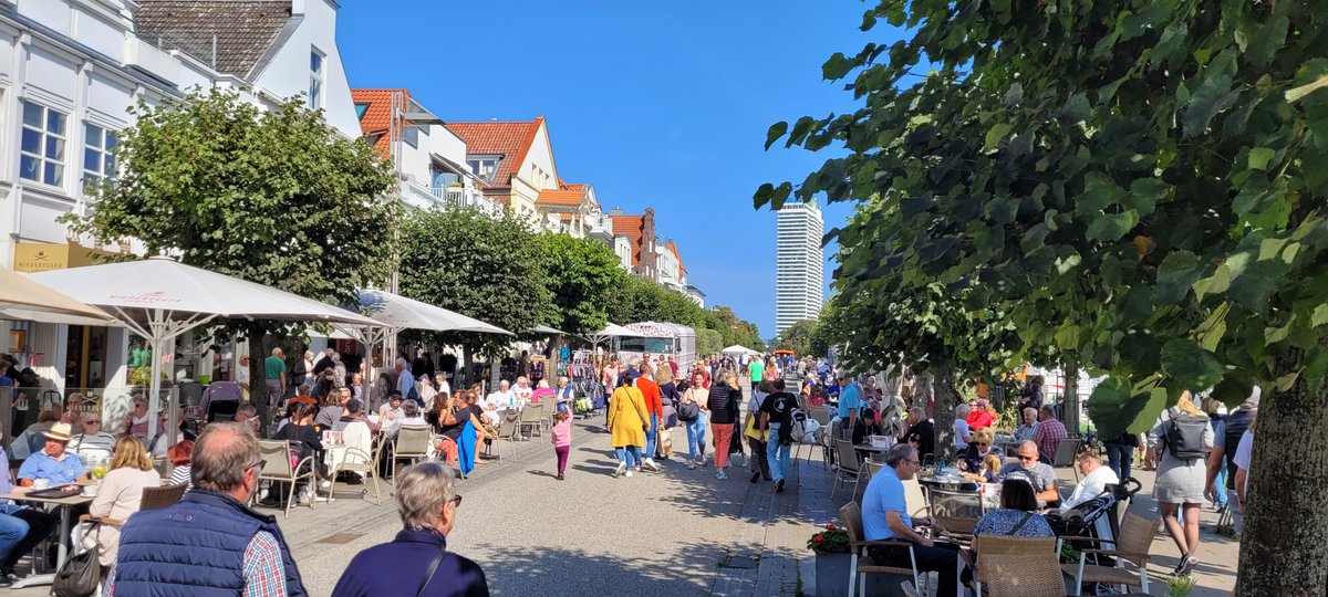 hbluebeck's tweet photo. Delicious fish rolls in #Lübeck - #Travemünde
https://t.co/Kz1qeabTrK https://t.co/LGGy0B6PS1