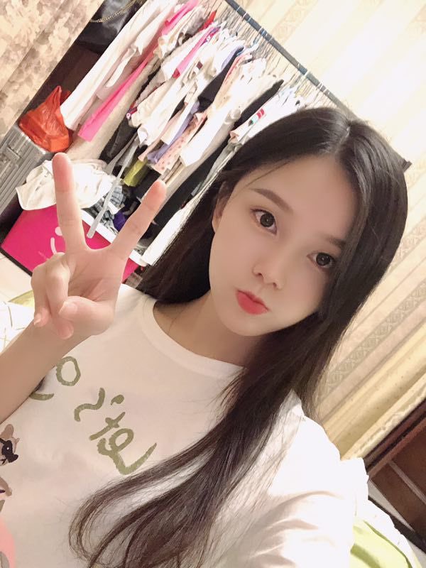 ife68809256's tweet photo. Region地区:赣州  定南
身高:    165
体重:  92
年龄:   24
服务/🉑 6.9/🉑️🐍💋 
车票:500/次900全套1600/夜
【关注不迷路】👉查看置顶推文获取联系方式 
#赣州资源 #赣州约炮 #赣州线下 #赣州学生 #赣州外围 https://t.co/cLKaR8OjxT