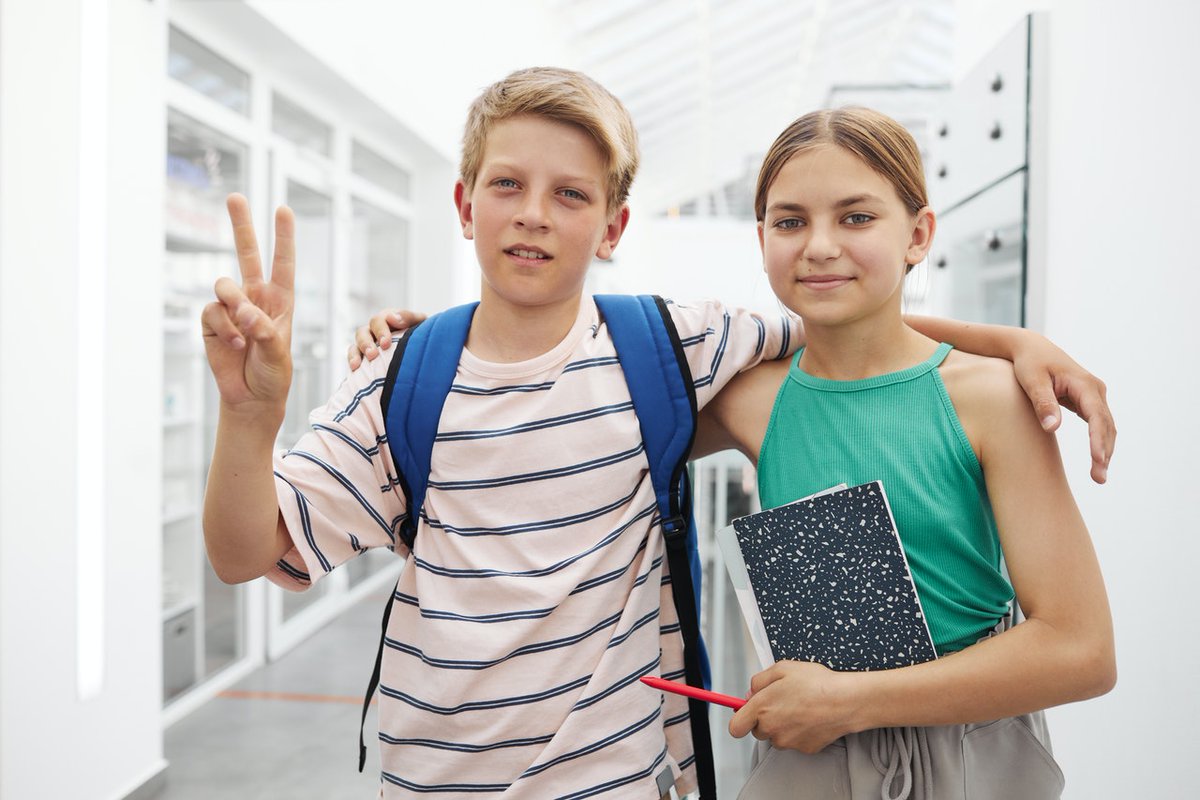 DeaClass's tweet photo. 😍Mañana acaba el #curso #escolar. ¡A descansar! nos vemos el 4 de Julio en nuestro "DEA summer camp". Te encantará👍

#DEASummerCamp #DeaClass https://t.co/AIkwlx7Bp0