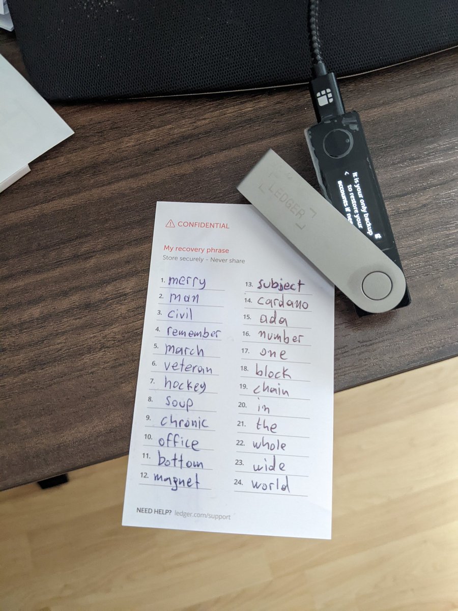 CryptoMonkADA's tweet photo. In the meantime I got my new Nano ledger X, with 10X more memory than the old nano ledger S. So cool!
#Ledger https://t.co/Jatx5EJ2vE