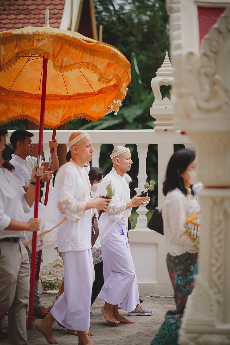 Pngaz's tweet photo. The work process of shooting photos changed tremendously! I’m not that old but it wasn’t too long ago when I had to wait till I get home, edit and exported some good quality pic.

I transferred and edited these on my phone and bada bing bada boom.

#sony #Buddhism #PhotoOfTheDay https://t.co/wEuw0F45XI