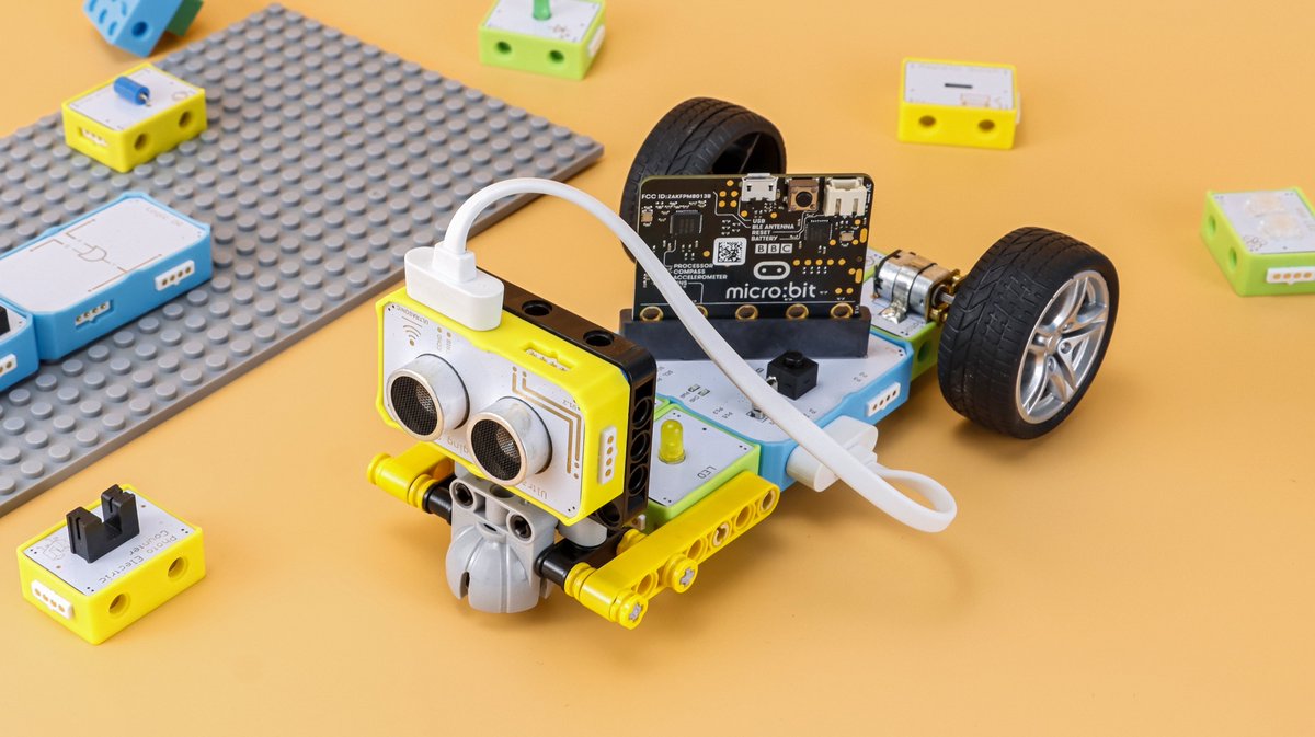 Elecrow1's tweet photo. Magnetic LEGO #Crowbits equipped with #Microbit as a power source, which is the best gift for our childrenโค
๐https://t.co/6Pyc6xFmTi
#elecrow #codingtoy #scratchcoding #arduinoproject https://t.co/YiGXNfUXHM