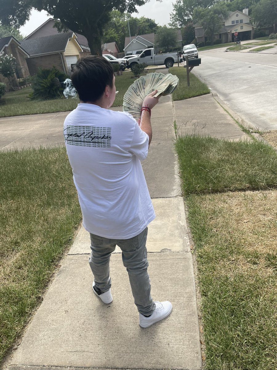 adriantexas_'s tweet photo. Stay down for the come up 💤 https://t.co/0M4HIpIgWY
