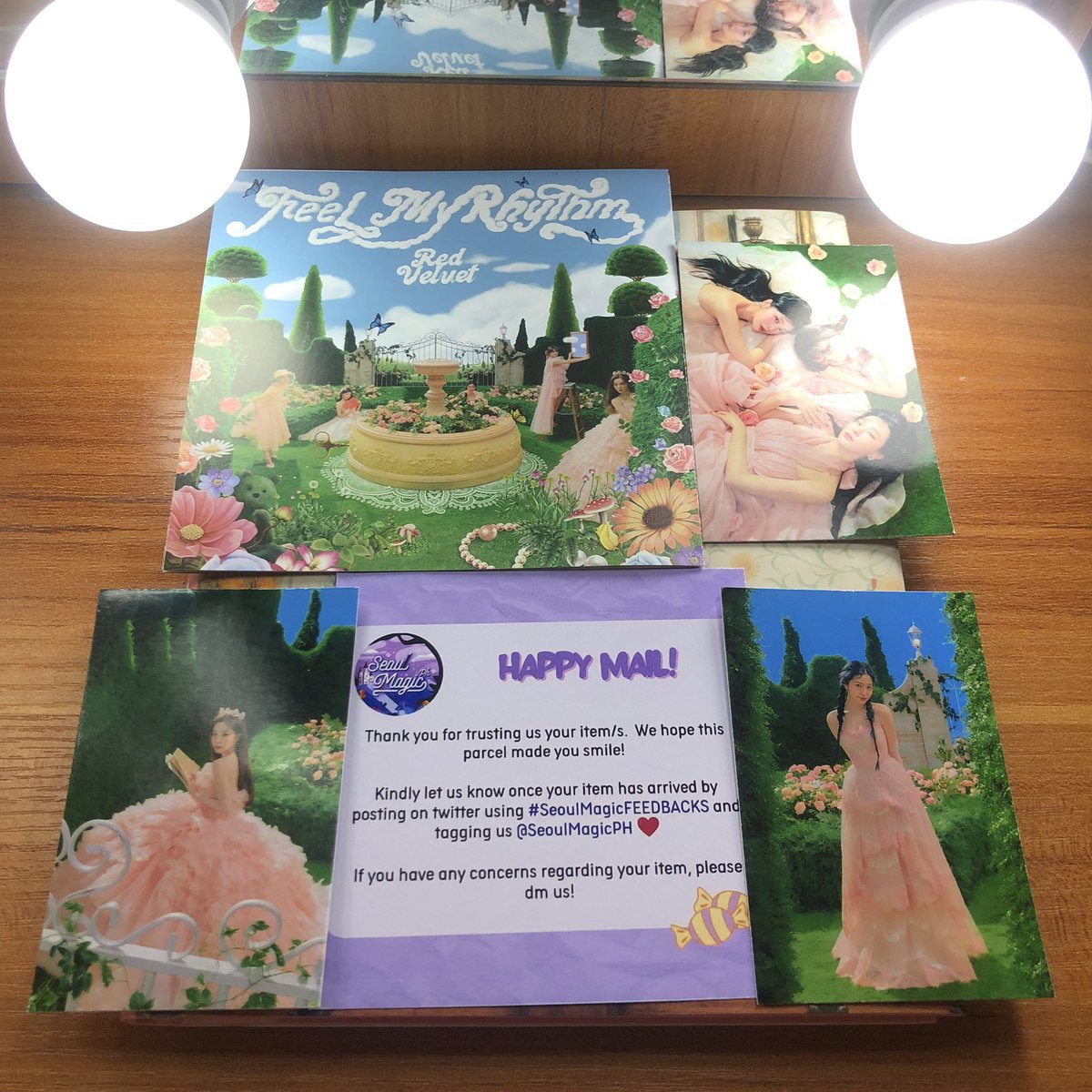 _aerichanz's tweet photo. maaaamsh andito na siya!! FINALLY!!!! 🥰🥹 I got Joy PC &amp; Poster mygahddd

thank u @SeoulMagicPH !! 💖
really satisfied po sa packaging &amp; freebies

#SeoulMagicFeedbacks https://t.co/Vaiu0YFR8n