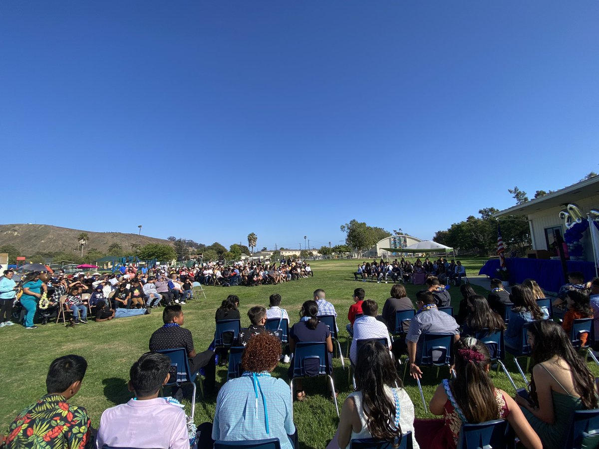 SheridanWay_PPS's tweet photo. Today was magical. We celebrated our TK, Kinder and 5th grade students with applauses, smiles, cheers, food and music surrounded by loved ones. Today was a great day! @CMRGuerrero https://t.co/kzxD12WWz7