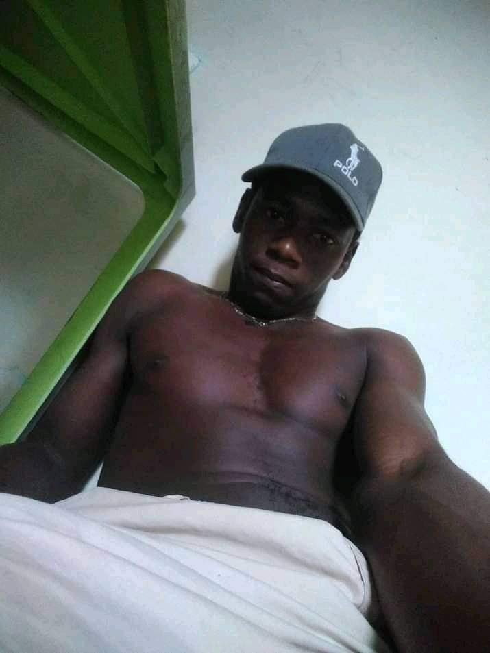 hothotpty's tweet photo. Otro colonense Uff😈#Rt para más contenido hot🔥 https://t.co/j30JL0P3FX