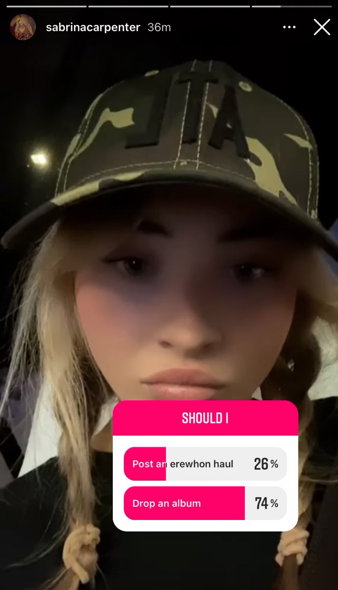 DidSabrina's tweet photo. she’s so 🤨 https://t.co/OW8f8muGFE