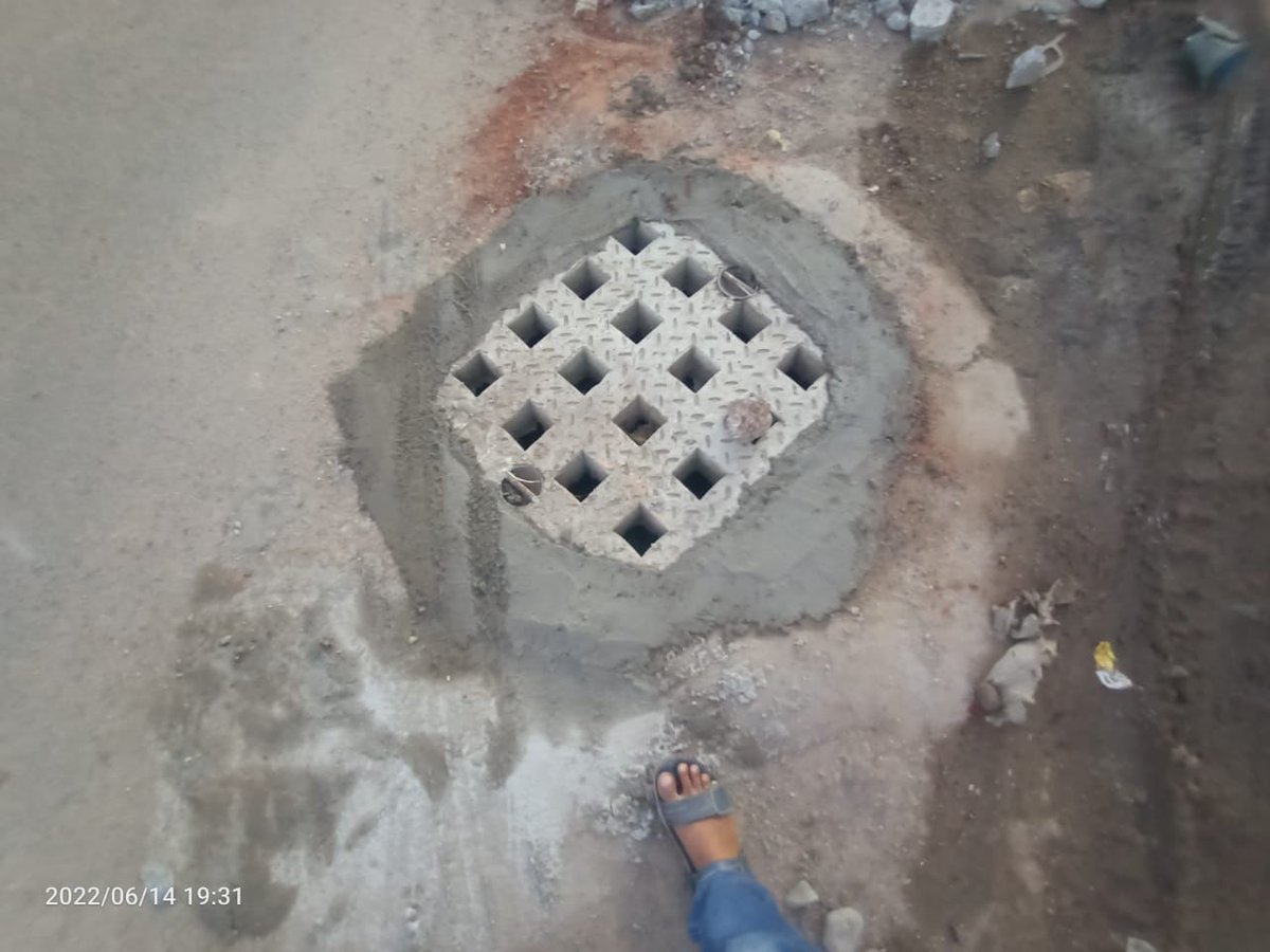VMCVadodara's tweet photo. @aapkatohid @keyurrokadia @TaslimJD @mpvadodara complaint attended https://t.co/7Kn2TKxyJj