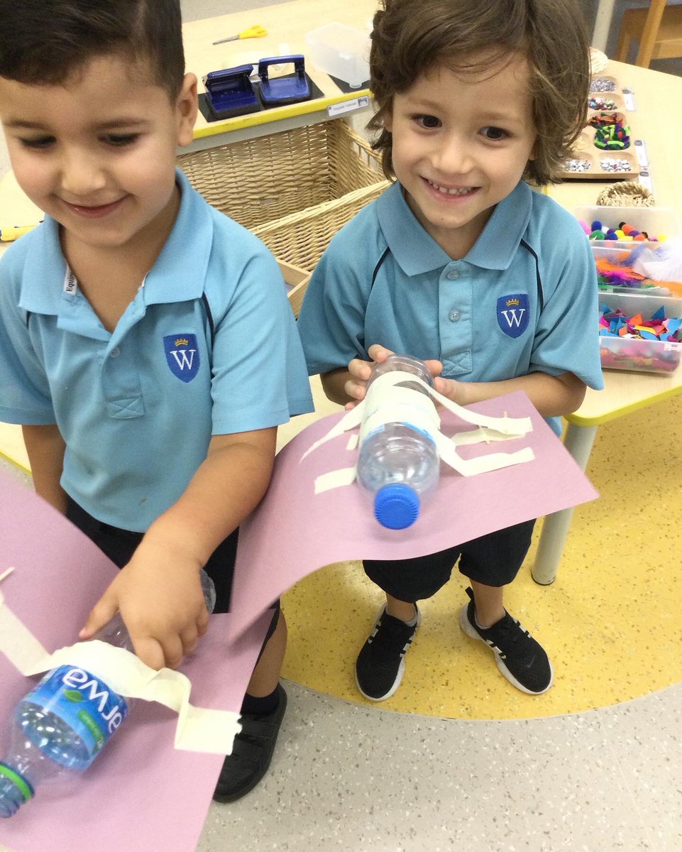 FS_WEK's tweet image. From building a bridge and using it to practice positional language to creating aeroplanes using junk modeling resources. We have had a busy morning being ‘Creative Chameleons’ and ‘I Know Rhinos’ in FS1! #limitlesslearning #limitlessfun