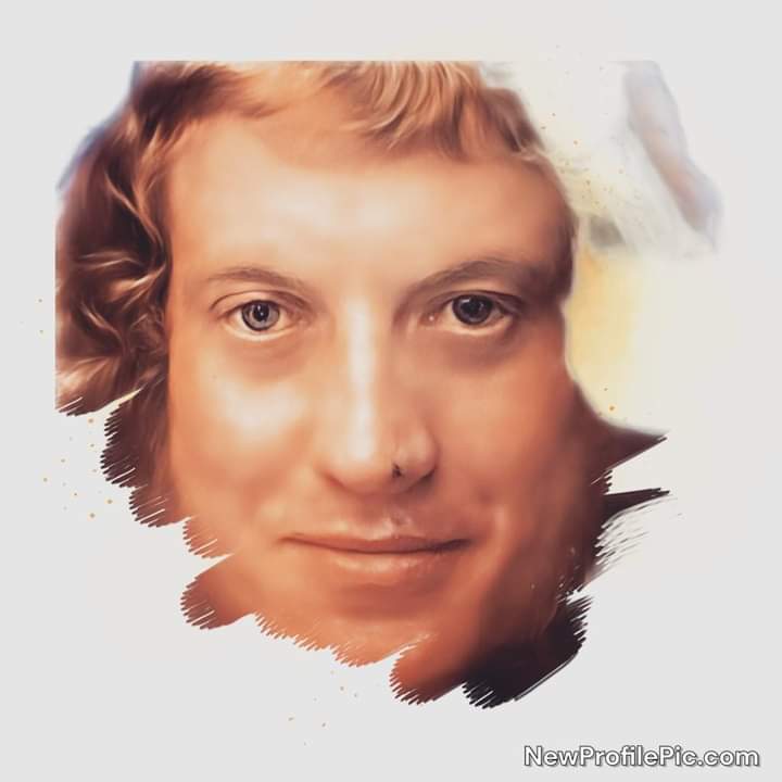 Happy Birthday Noddy Holder. The greatest voice in rock bar none 