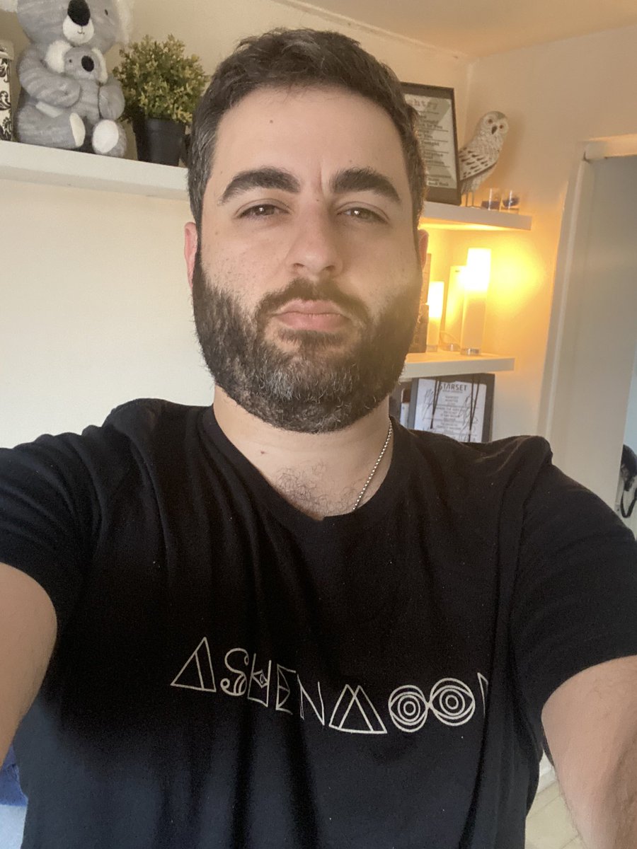 SecondSonGamer's tweet photo. On my way go Amsterdam and always gotta represent my boys from @AshenMoonMusic 💪 @tobyrand @YohaiPortal @zakstjohn @garrygarybeers #music #ashenmoon #worldwide #tideischanging https://t.co/0RqPQku79M