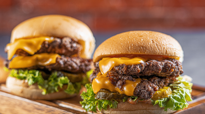 مطعم بينز حصة البرشاء من مطاعم السلايدر الرائعة في دبي يقدم الكثير من الوجبات الرائعة المثالية انه حقا رائع بجانب الاسعار المناسبة في متناول الجميع

 - الإسم: مطعم بينز حصة البرشاء
 - التصنيف : عائلي
 - النوع : مطعم برجر
 - الأسعار : متوسطة
 -

dubai010.com/%d9%85%d8%b7%d…