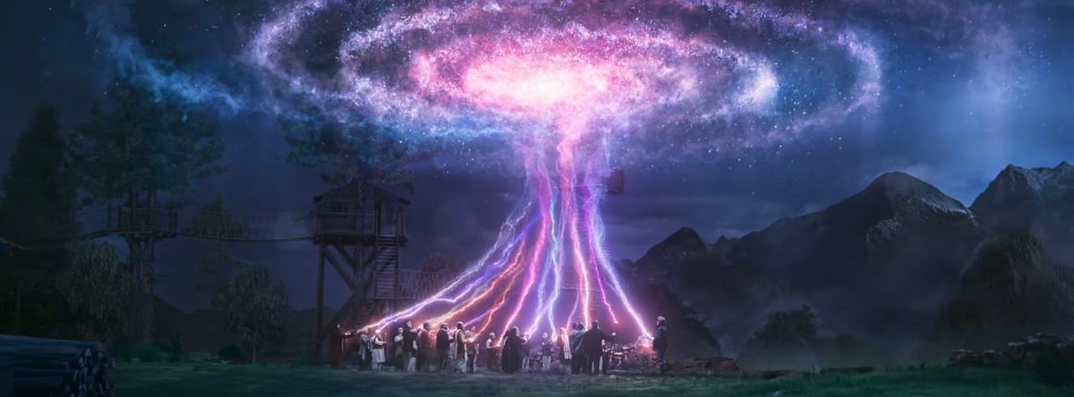 Sweety_speaks's tweet photo. #BrahmastraTrailer is visual spectacle ,the VFX &amp; BGM gives goosebumps🔥It promises the cinematic experience we all expected from it, Love how trailer keeps the curiosity alive, it is the movie that we all will be proud of &amp; will set the benchmark in Bollywood🙌Ab khel shuru🔥 https://t.co/Rx20Ubmbdd